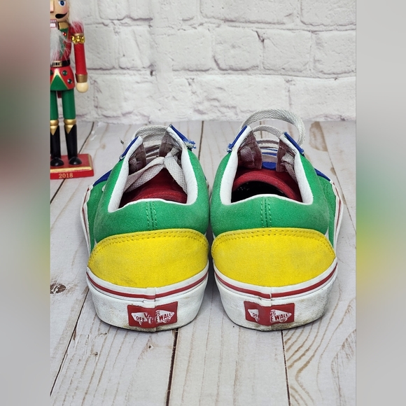 UEC Vans Checkerboard Multi Color Sneakers low top - Picture 2 of 6